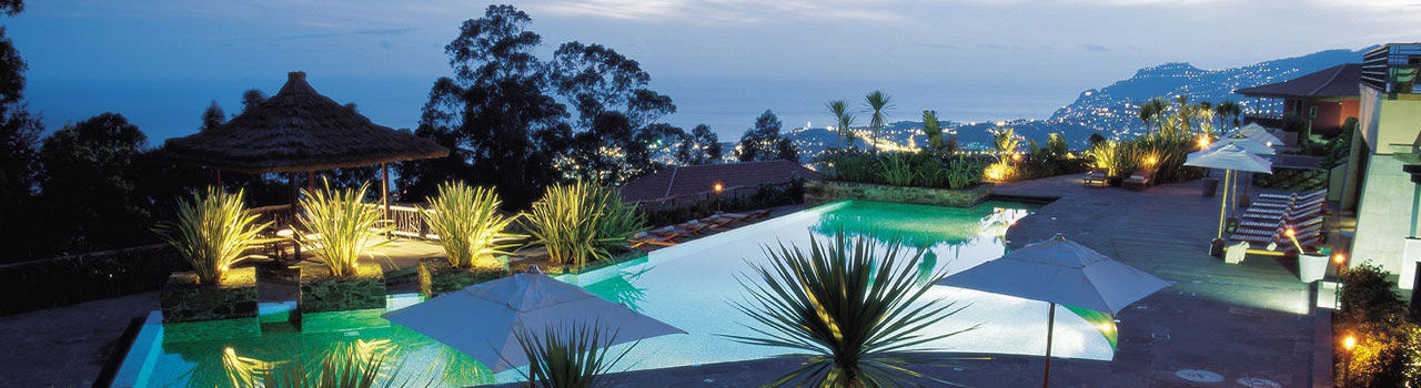 Choupana Hills pool by night