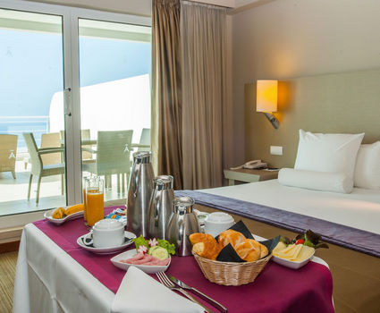 Melia Madeira Mare master suite